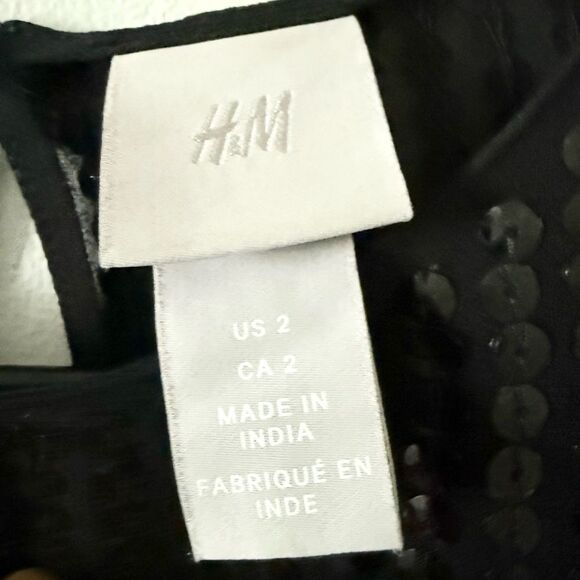 H&M Sheer Sequins Short Sleeve Sheath Dress in Black - Size 2 - Picture 5 of 6